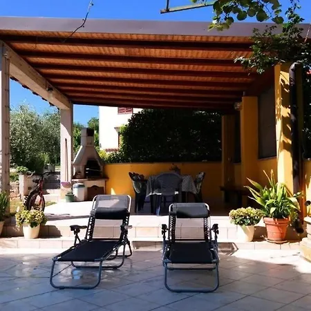 Apartamento With Parking Space Stinjan, - 22939 *
