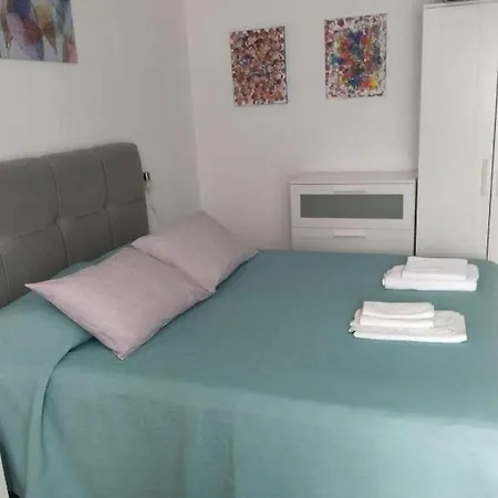 With Parking Space Stinjan, - 22939 Apartamento Pula